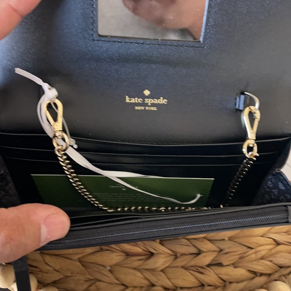 Kate Spade wallet - Picture 4 of 6